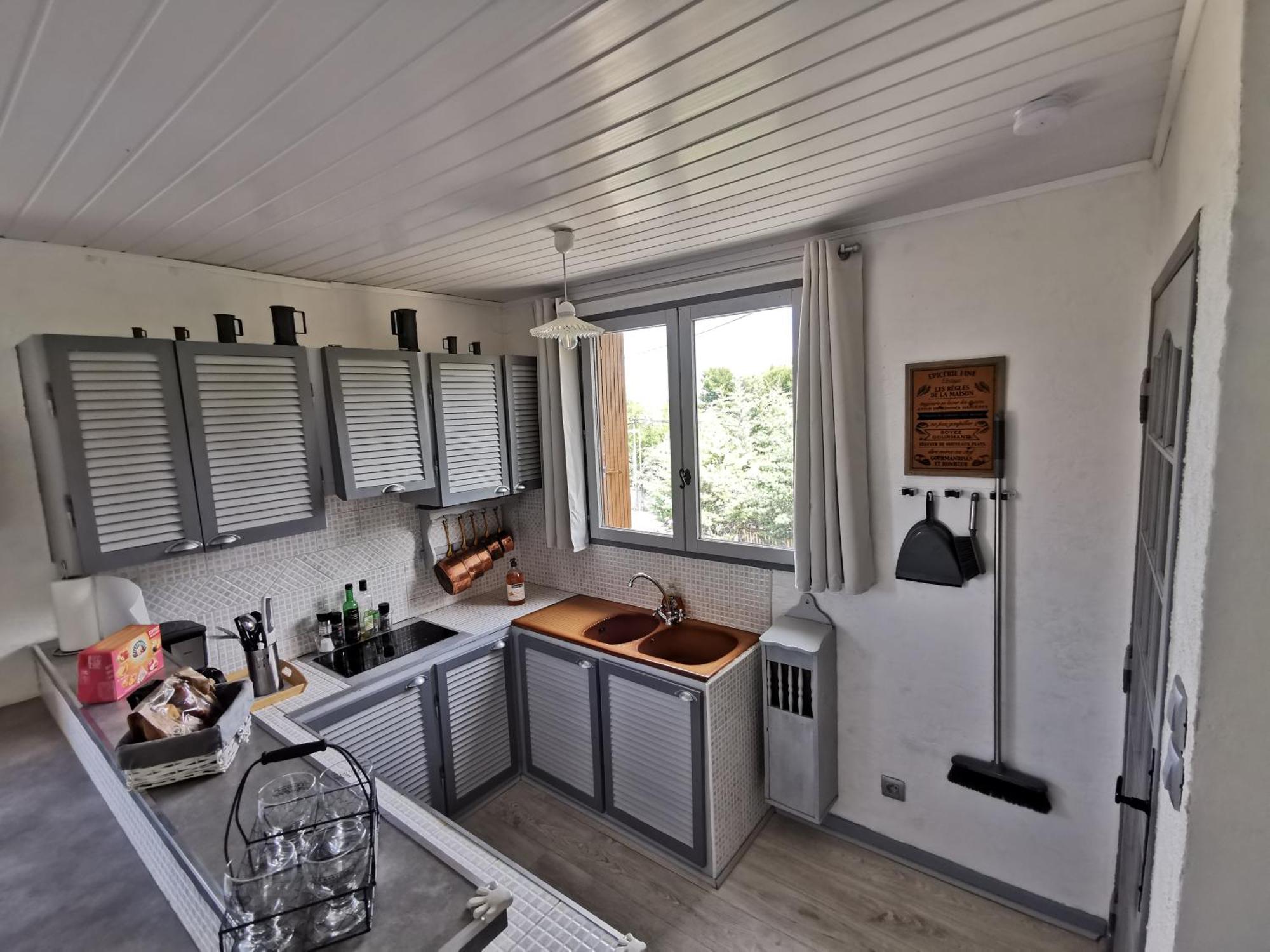 Guest House Provencal Vitrolles  Quarto foto